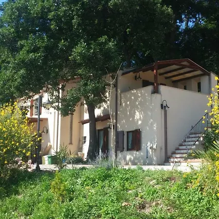 Le Querce Bed & Breakfast